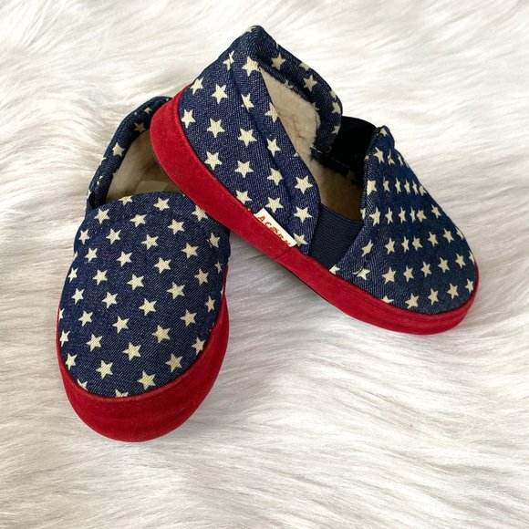 Acorn Other - Acorn Kids Colby Denim Blue Star Slippers 12/13